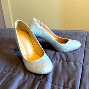 Kelly & Katie silver sparkle heels
